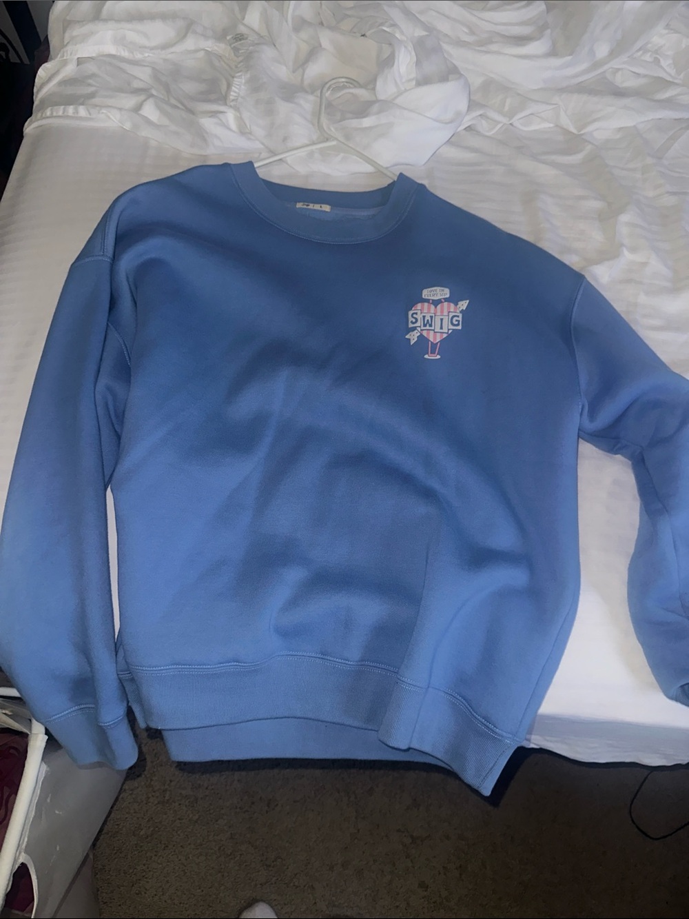 Swig women’s crewneck sz largeBlue Graphic Sweatshirt - The Sweetest Sips Design - Picture 3 of 4